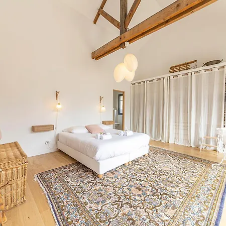 Grande Maison Familiale De Charme, 7 Chambres, Coeur De Laval, Jusqu'a 10 Pers 빌라 라발