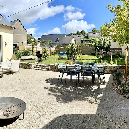 빌라 Grande Maison Familiale De Charme, 7 Chambres, Coeur De Laval, Jusqu'a 10 Pers *